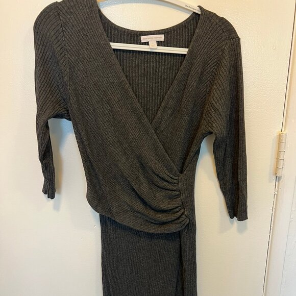 Slinky knit sweater dress - Picture 1 of 3